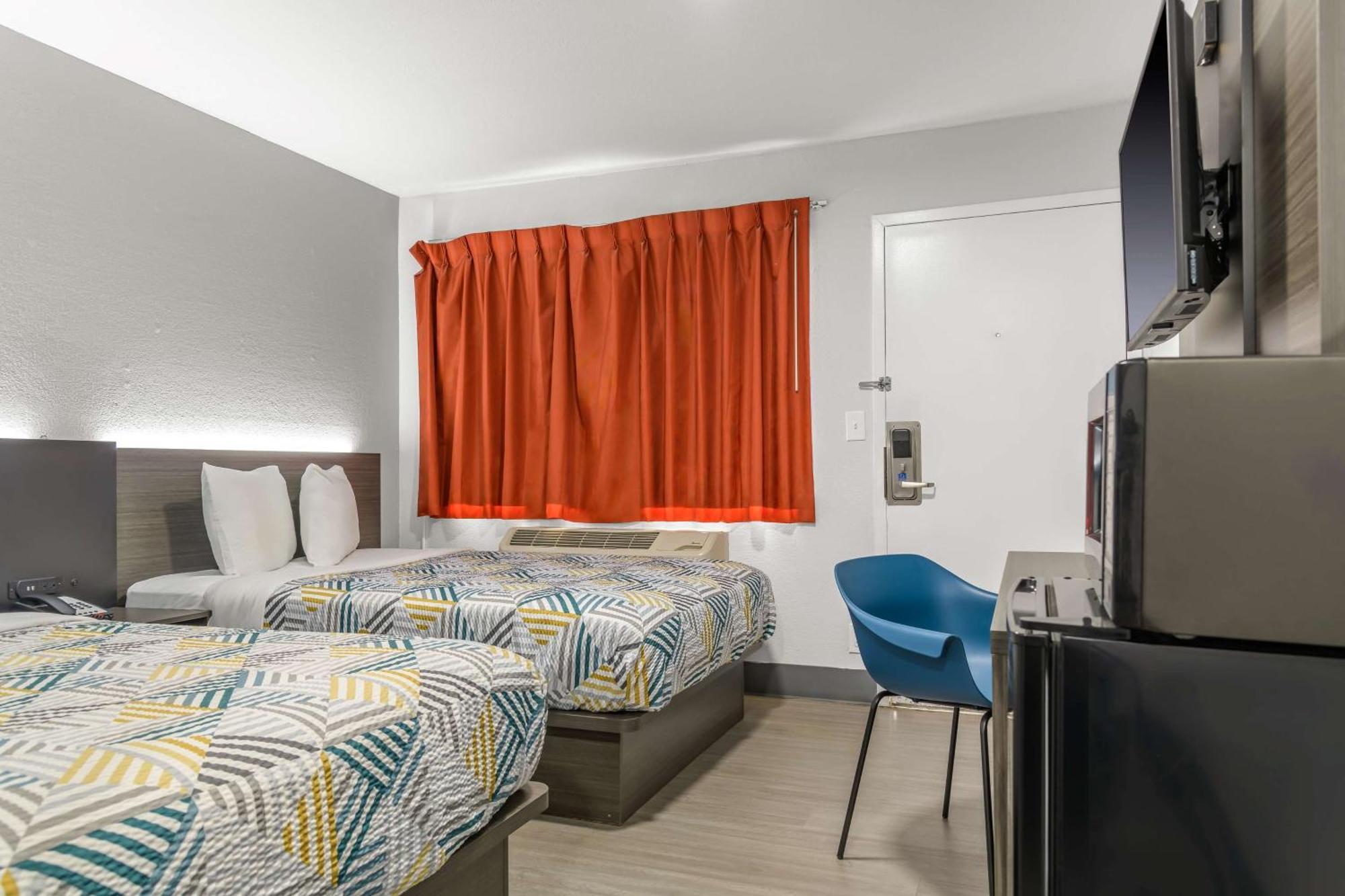Home 6 Motel Topeka Zewnętrze zdjęcie